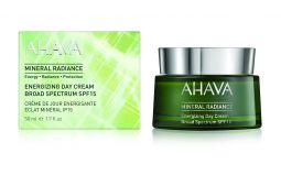 Mineral Radiance Energizing Day Cream SPF15 l
